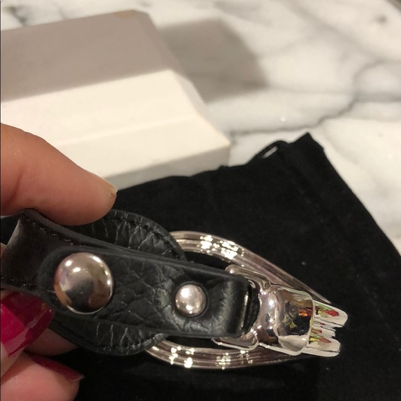 Leather Bracelet w/Rectangular Crystal Gold or Silver-Boutique - Picture 6 of 8